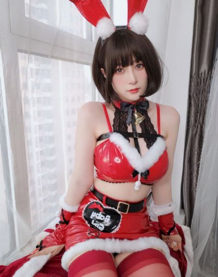 漂亮的秘书在线