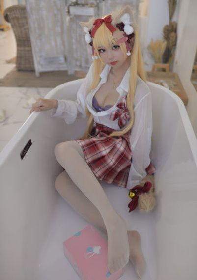 色域迷墙
